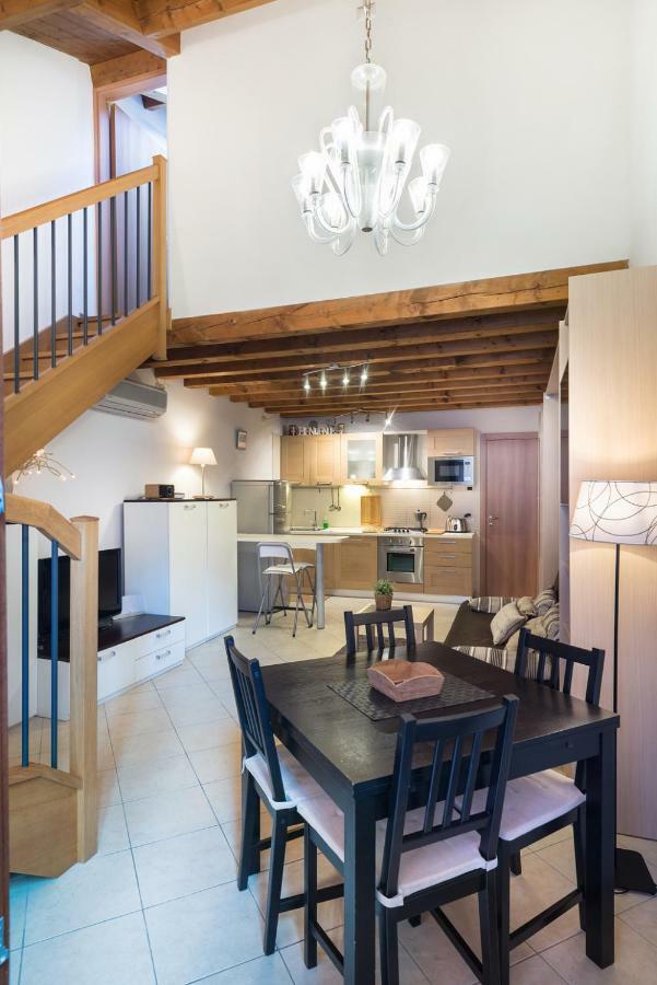 Duplex At The Entrance To Venice 2 Bathroom And Terrace Exteriör bild